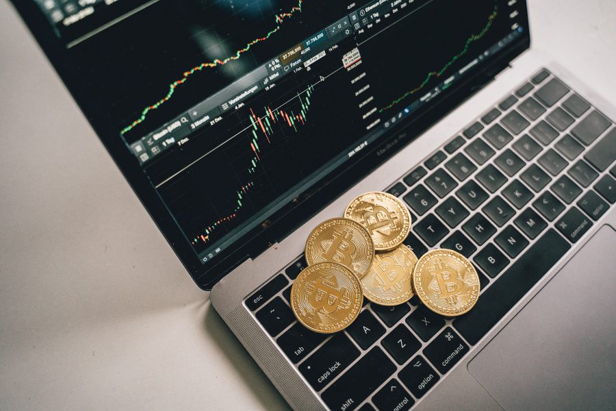 Kryptowaluty: Co musisz wiedzieć, zanim zaczniesz?
